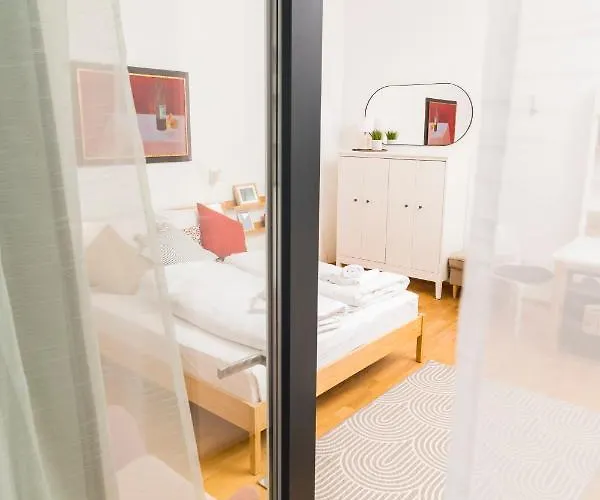 Cozy Siebenbrunn Apartamento