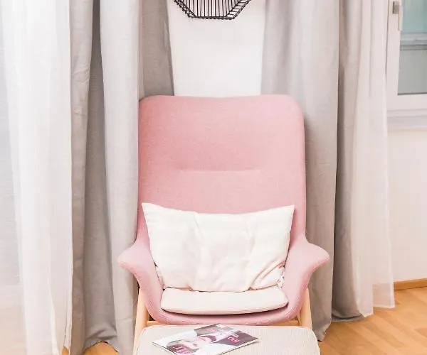 Apartamento Cozy Siebenbrunn Viena